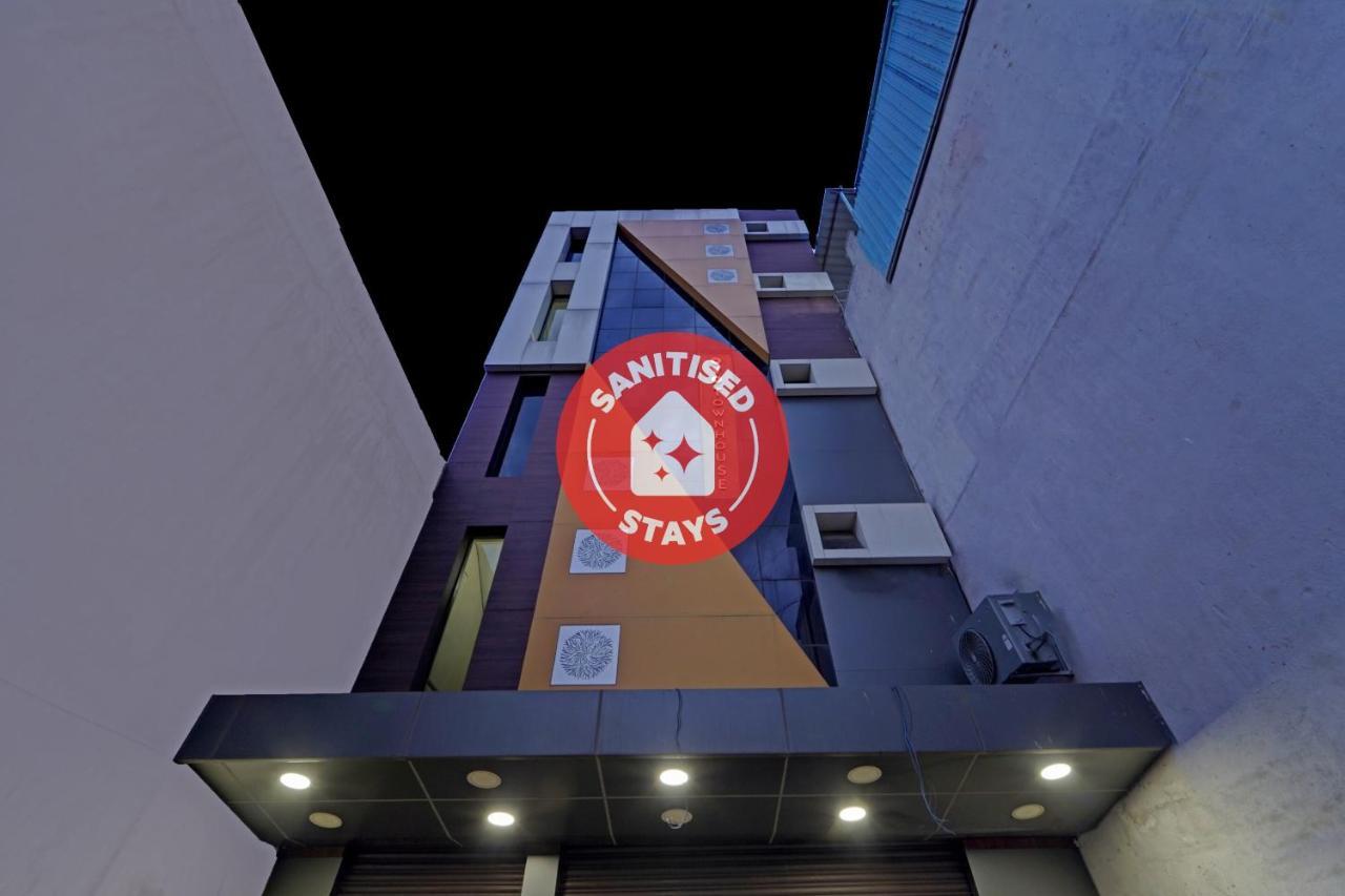 Super Townhouse 1096 Hotel Redfox Nungambakkam Near Apollo & Shankar Nethralaya Hospital Madrás Exterior foto