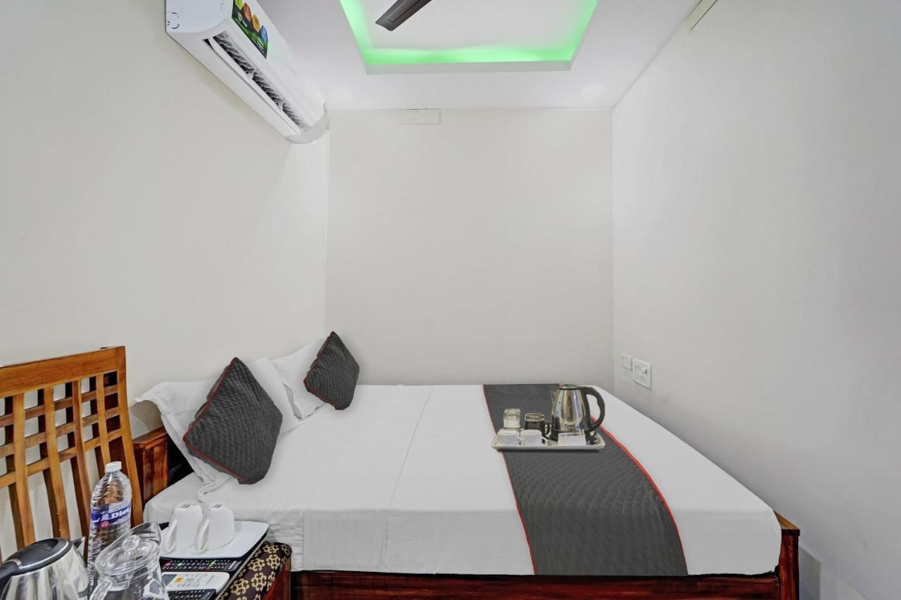 Super Townhouse 1096 Hotel Redfox Nungambakkam Near Apollo & Shankar Nethralaya Hospital Madrás Exterior foto